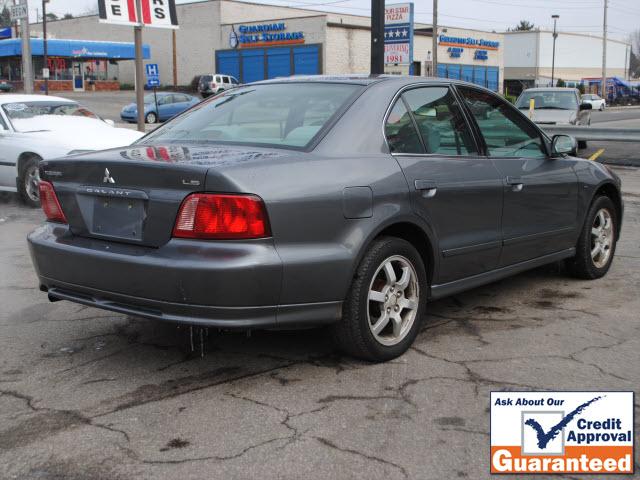 2002 Mitsubishi Galant 4-door LT 1LT