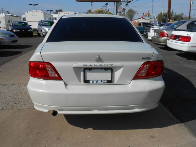 2003 Mitsubishi Galant LW2