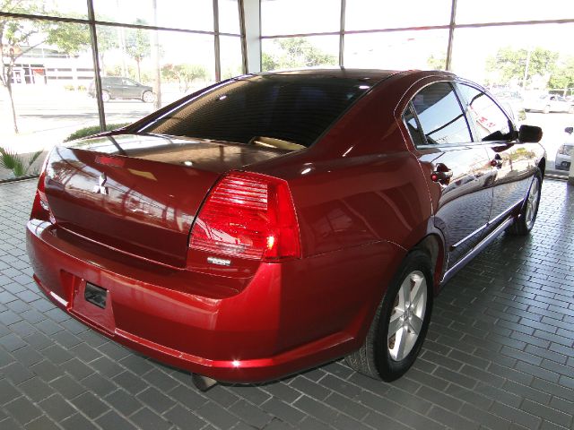 2004 Mitsubishi Galant LW2