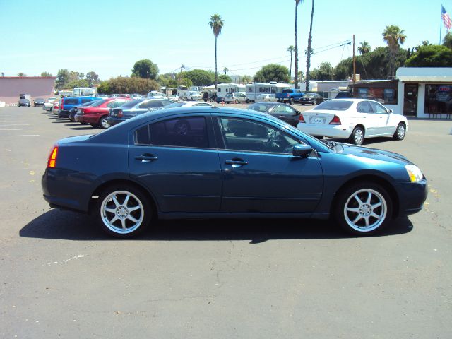 2004 Mitsubishi Galant LW2