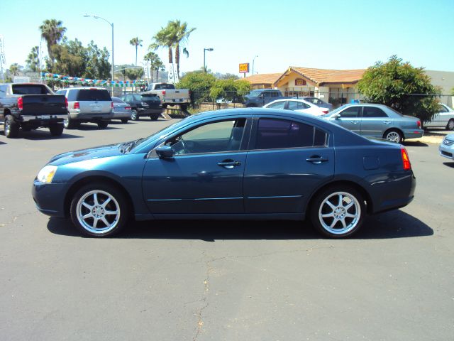 2004 Mitsubishi Galant LW2