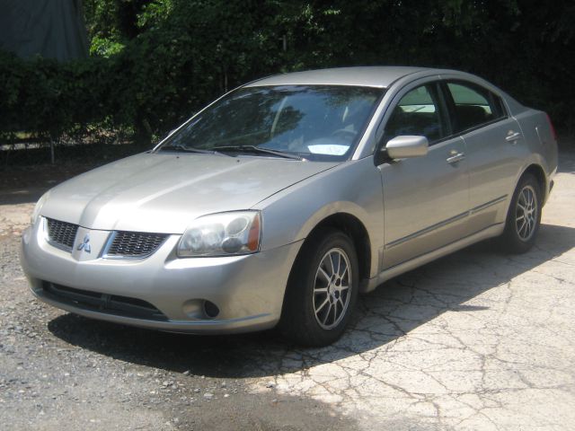 2005 Mitsubishi Galant LW2