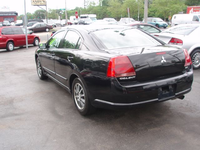 2005 Mitsubishi Galant LW2