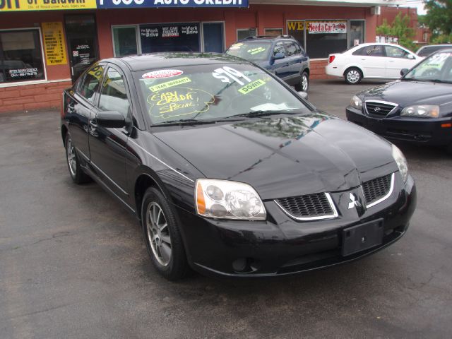 2005 Mitsubishi Galant LW2