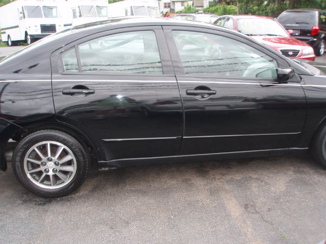 2005 Mitsubishi Galant LW2