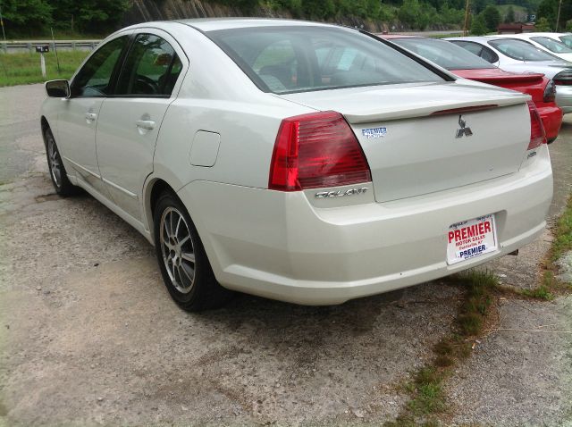 2005 Mitsubishi Galant LW2