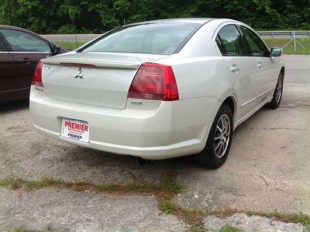 2005 Mitsubishi Galant LW2