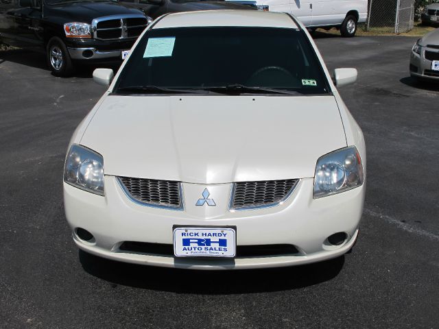 2005 Mitsubishi Galant LW2