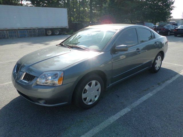 2005 Mitsubishi Galant LW2