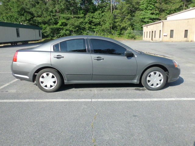 2005 Mitsubishi Galant LW2