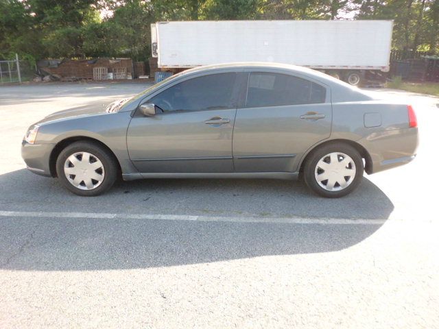 2005 Mitsubishi Galant LW2