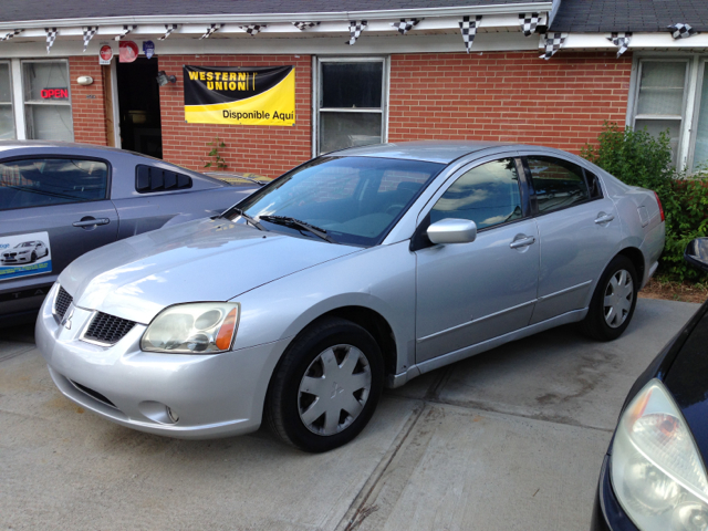 2005 Mitsubishi Galant LW2