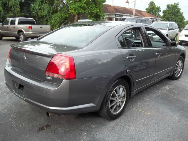 2005 Mitsubishi Galant LW2