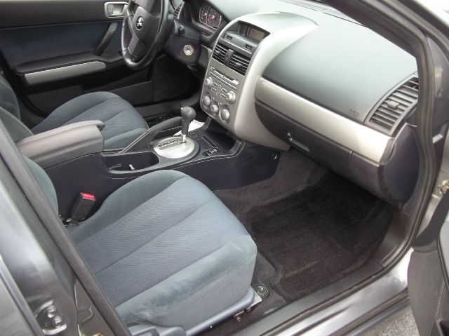 2005 Mitsubishi Galant LW2