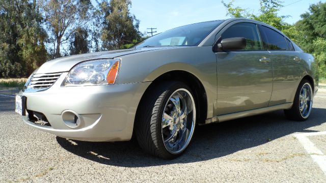 2007 Mitsubishi Galant LW2