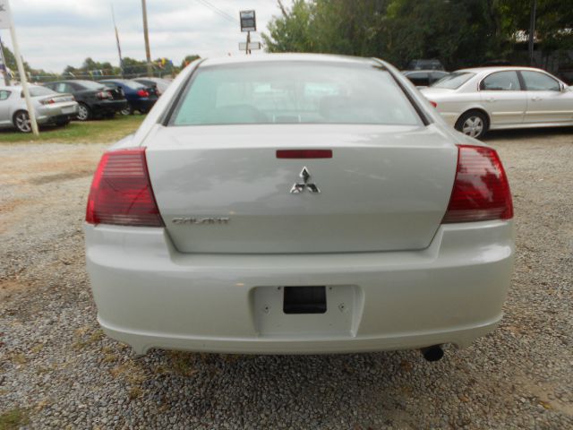 2008 Mitsubishi Galant LW2