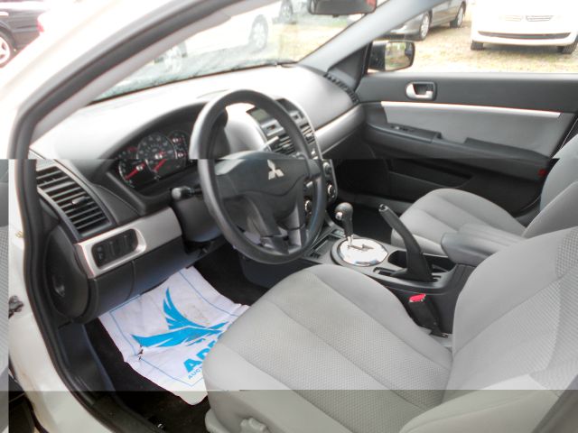 2008 Mitsubishi Galant LW2