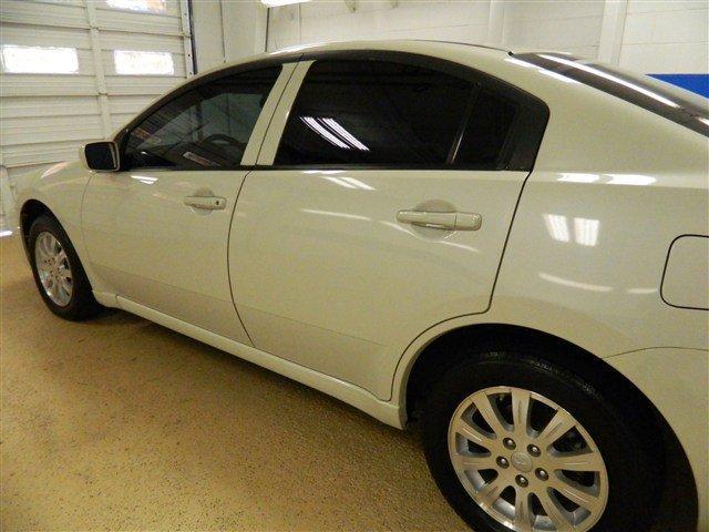 2009 Mitsubishi Galant LW2