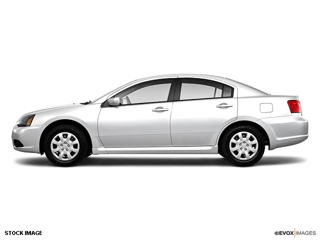 2010 Mitsubishi Galant Super Cab, Lariat