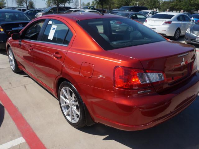 2011 Mitsubishi Galant LW2