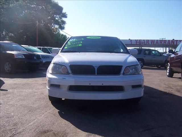 2002 Mitsubishi Lancer SE 4WD AWD SUV