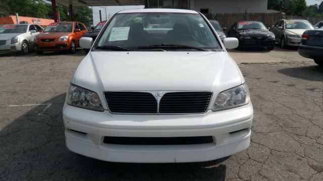 2002 Mitsubishi Lancer LE 2WD 7-pass