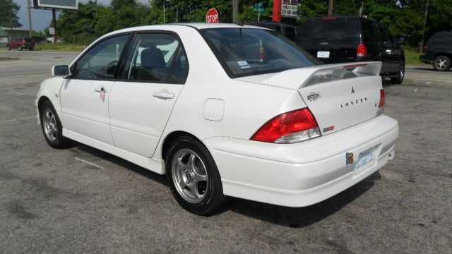 2002 Mitsubishi Lancer LE 2WD 7-pass