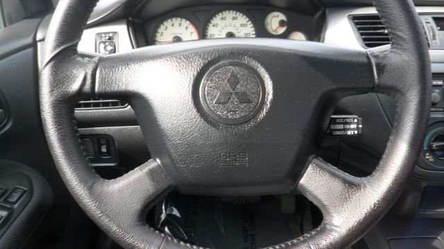 2002 Mitsubishi Lancer LE 2WD 7-pass