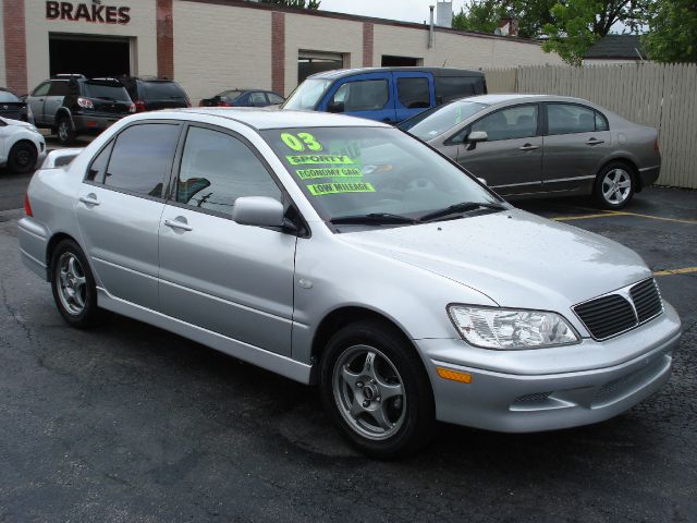 2002 Mitsubishi Lancer LE 2WD 7-pass