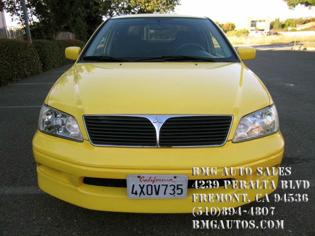 2002 Mitsubishi Lancer LE 2WD 7-pass