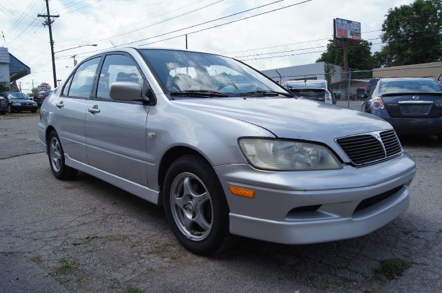 2003 Mitsubishi Lancer LE 2WD 7-pass