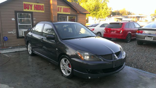 2004 Mitsubishi Lancer SE 4WD AWD SUV