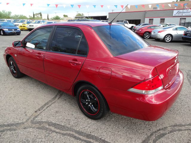 2005 Mitsubishi Lancer LW2