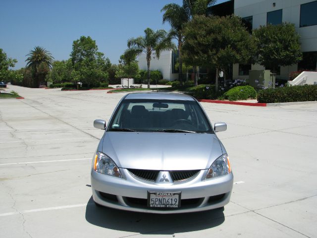 2005 Mitsubishi Lancer LW2