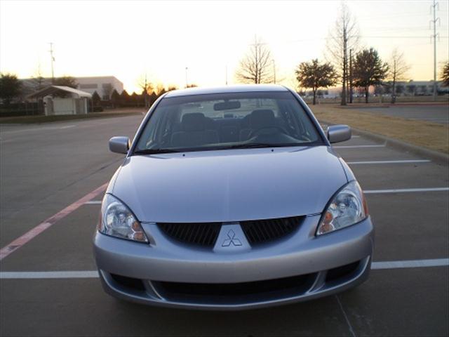 2005 Mitsubishi Lancer LW2