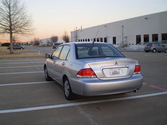 2005 Mitsubishi Lancer LW2