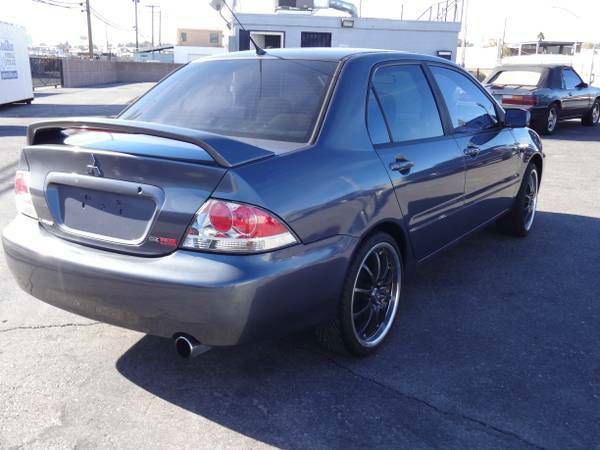 2005 Mitsubishi Lancer LE 2WD 7-pass