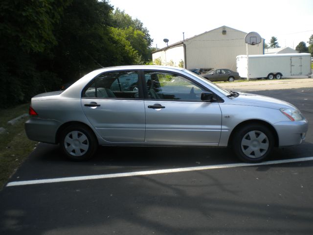 2005 Mitsubishi Lancer LW2