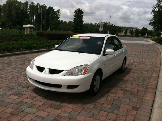 2005 Mitsubishi Lancer LW2