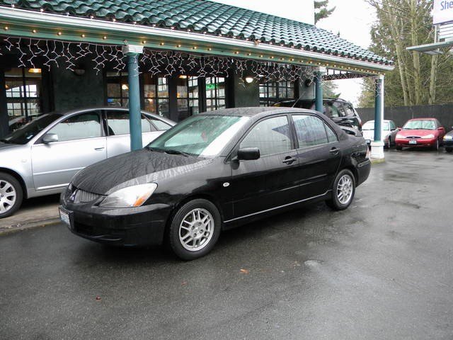 2005 Mitsubishi Lancer SE 4WD AWD SUV