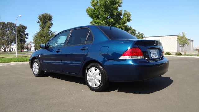 2005 Mitsubishi Lancer LW2