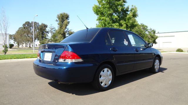 2005 Mitsubishi Lancer LW2