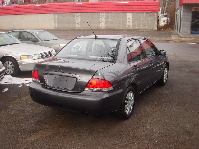 2006 Mitsubishi Lancer LW2