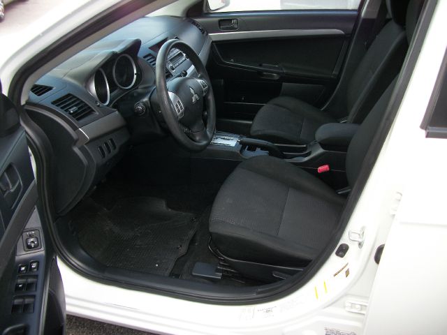 2009 Mitsubishi Lancer 4WD Ext Cab LT