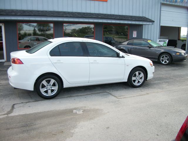 2009 Mitsubishi Lancer 4WD Ext Cab LT