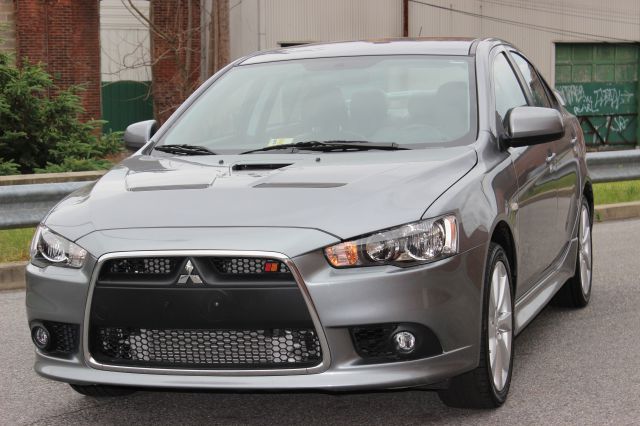 2012 Mitsubishi Lancer SE 4WD AWD SUV