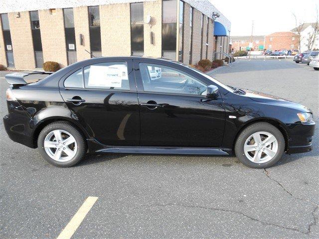 2013 Mitsubishi Lancer SE