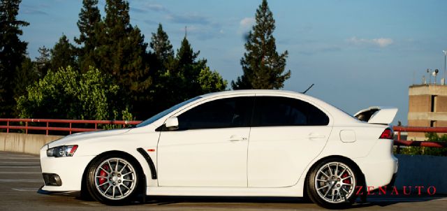 2010 Mitsubishi Lancer Evolution 2-owners