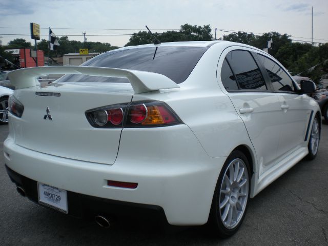 2010 Mitsubishi Lancer Evolution Sedan Popular