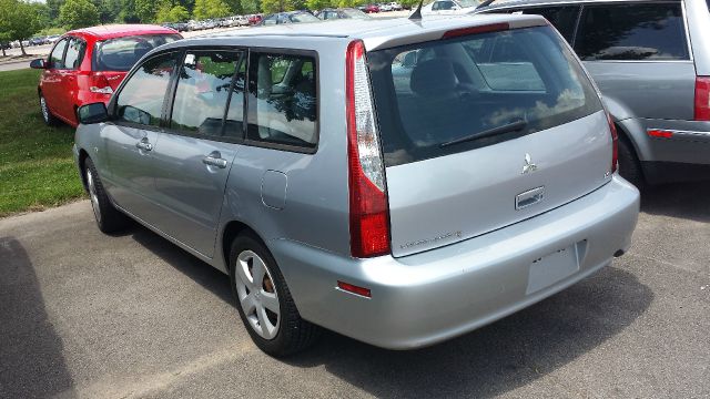 2004 Mitsubishi Lancer Sportback Touring W/nav.sys